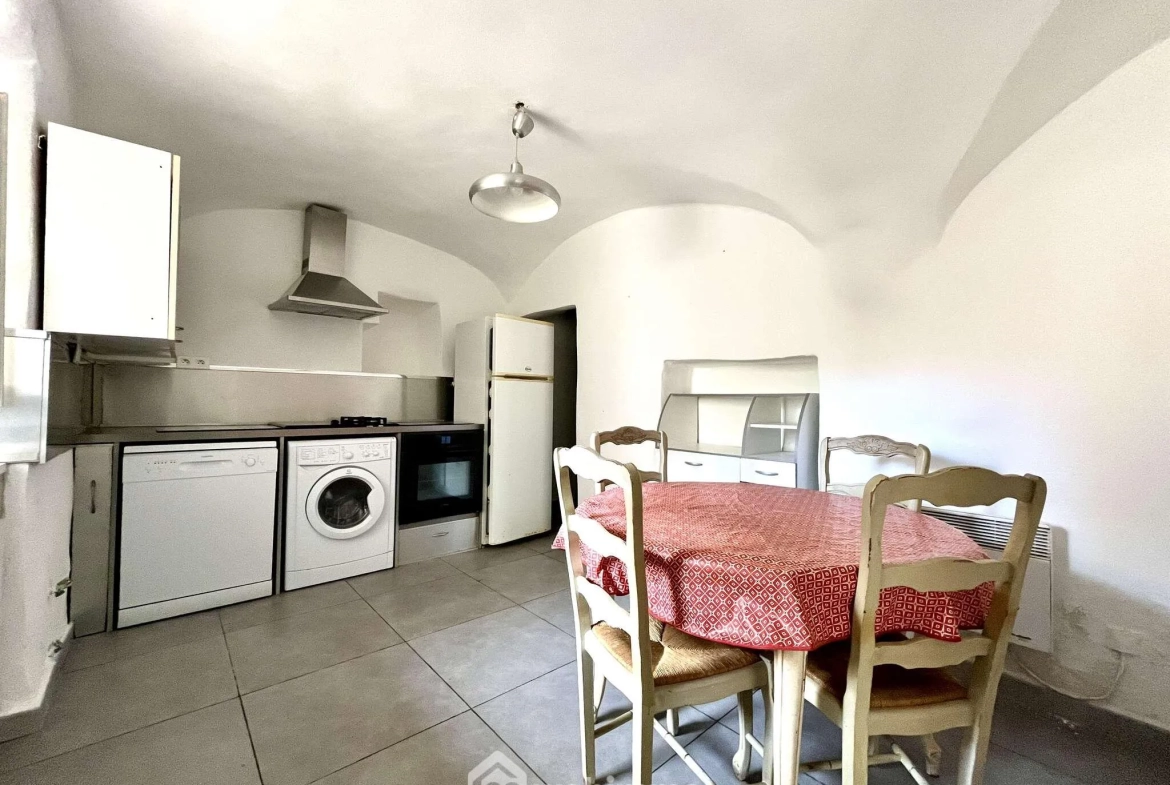 Maison de village de 63 m² à Calenzana, authenticité et volumes 
