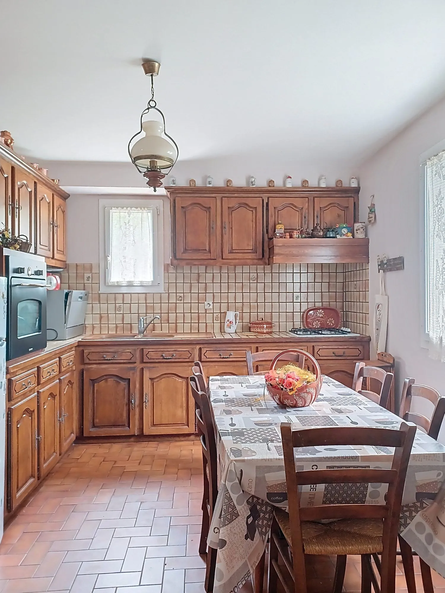 Maison T6 avec grand terrain de 2748 m² à Terre de Bancalié 