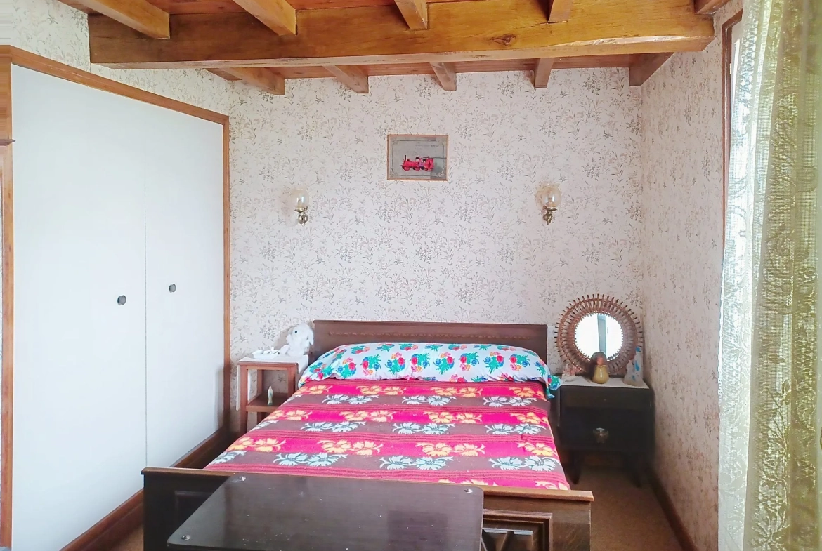 Maison T6 avec grand terrain de 2748 m² à Terre de Bancalié 