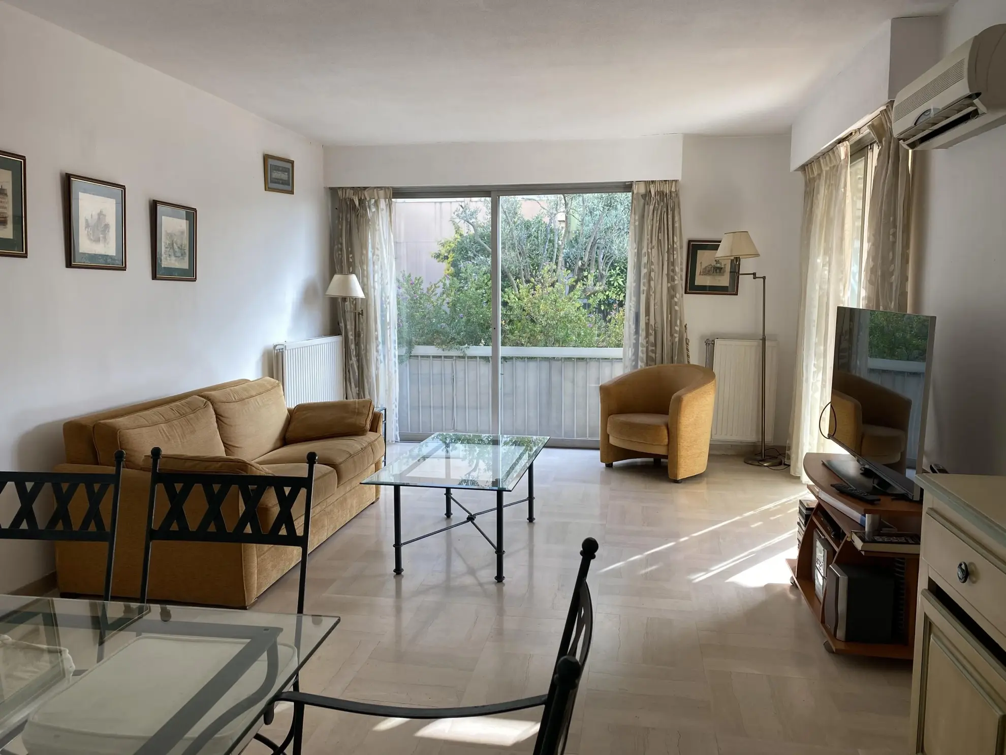 Appartement 2 pièces à Nice, Mont Alban avec terrasse et parking 