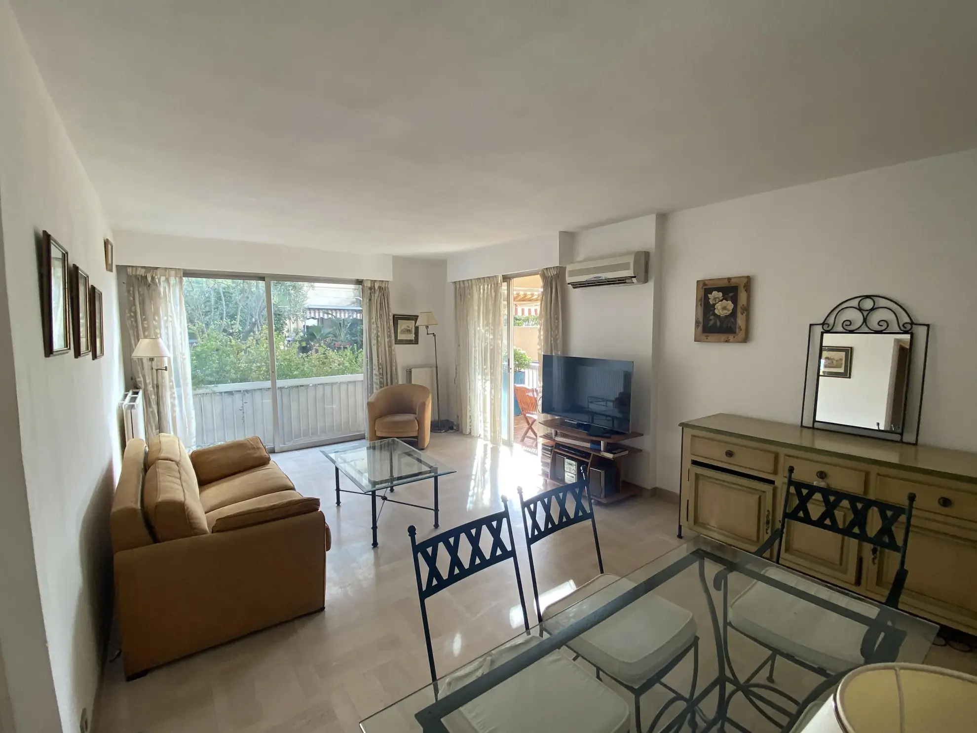Appartement 2 pièces à Nice, Mont Alban avec terrasse et parking 