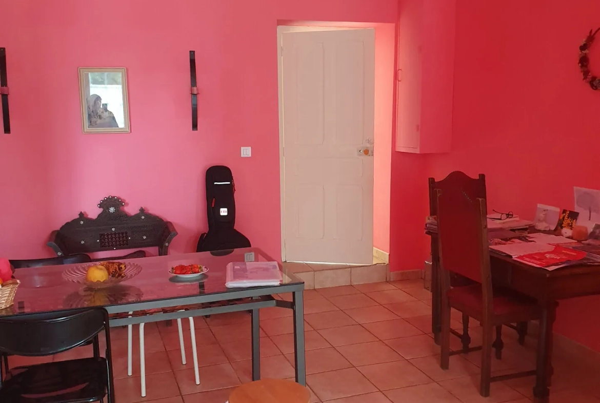 Maison à vendre à Valençay avec dépendances et potentiel exceptionnel 