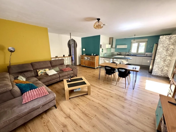 Maison à Épinal avec 4 chambres, terrasse et jardin arboré - Prix 235 000 €
