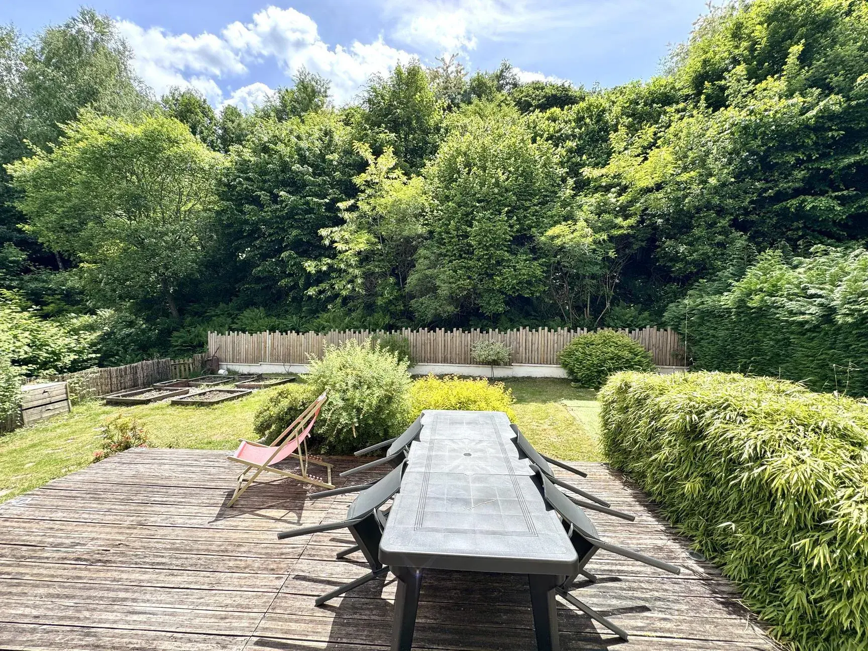 Maison à Épinal avec 4 chambres, terrasse et jardin arboré - Prix 235 000 € 