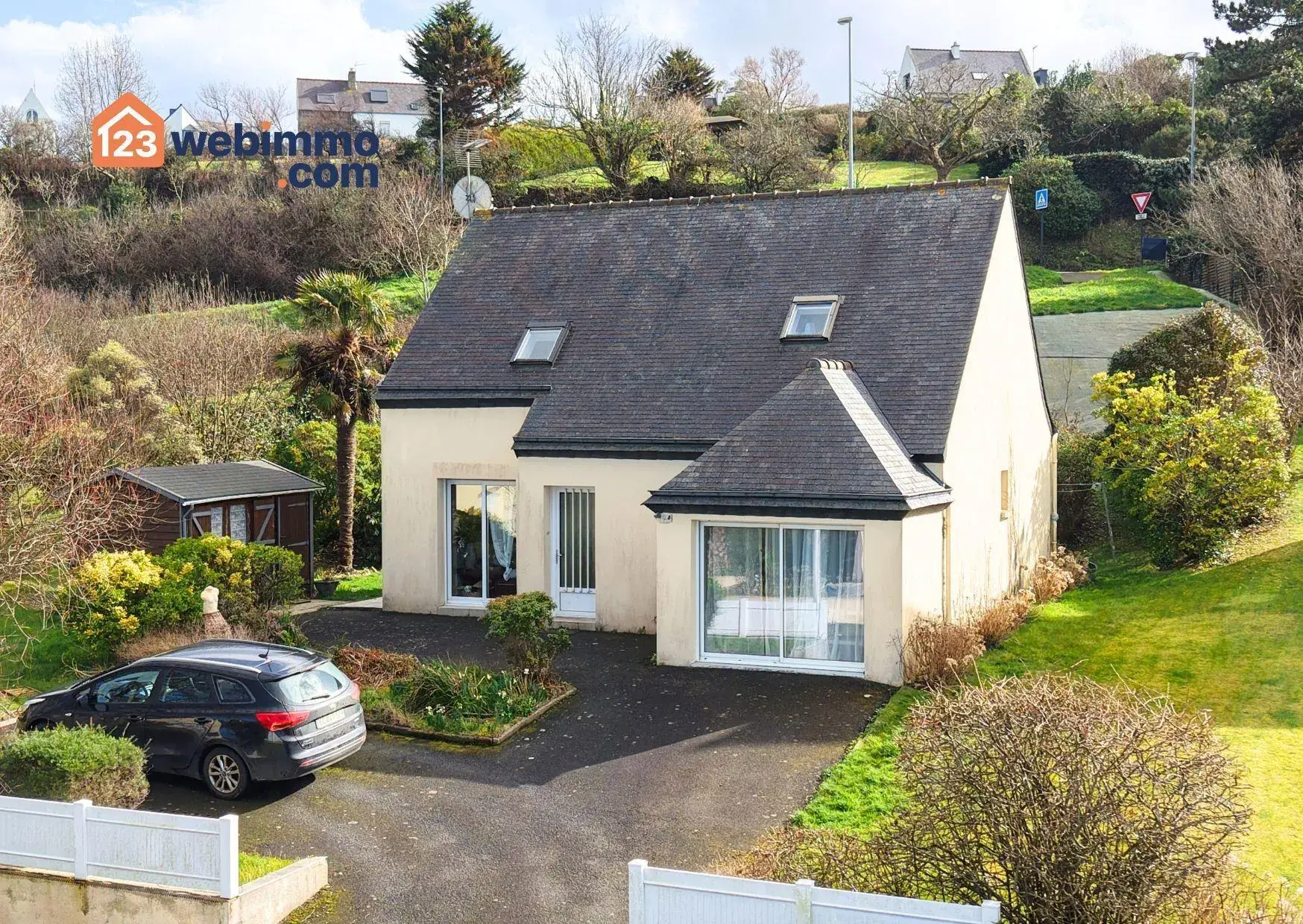 Maison moderne à vendre à Trédrez-Locquémeau, 110 m² proche plage 