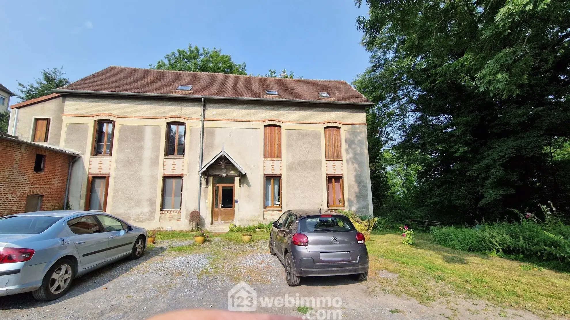 Appartement F2 à Laon - 57m² avec mezzanine et parking 