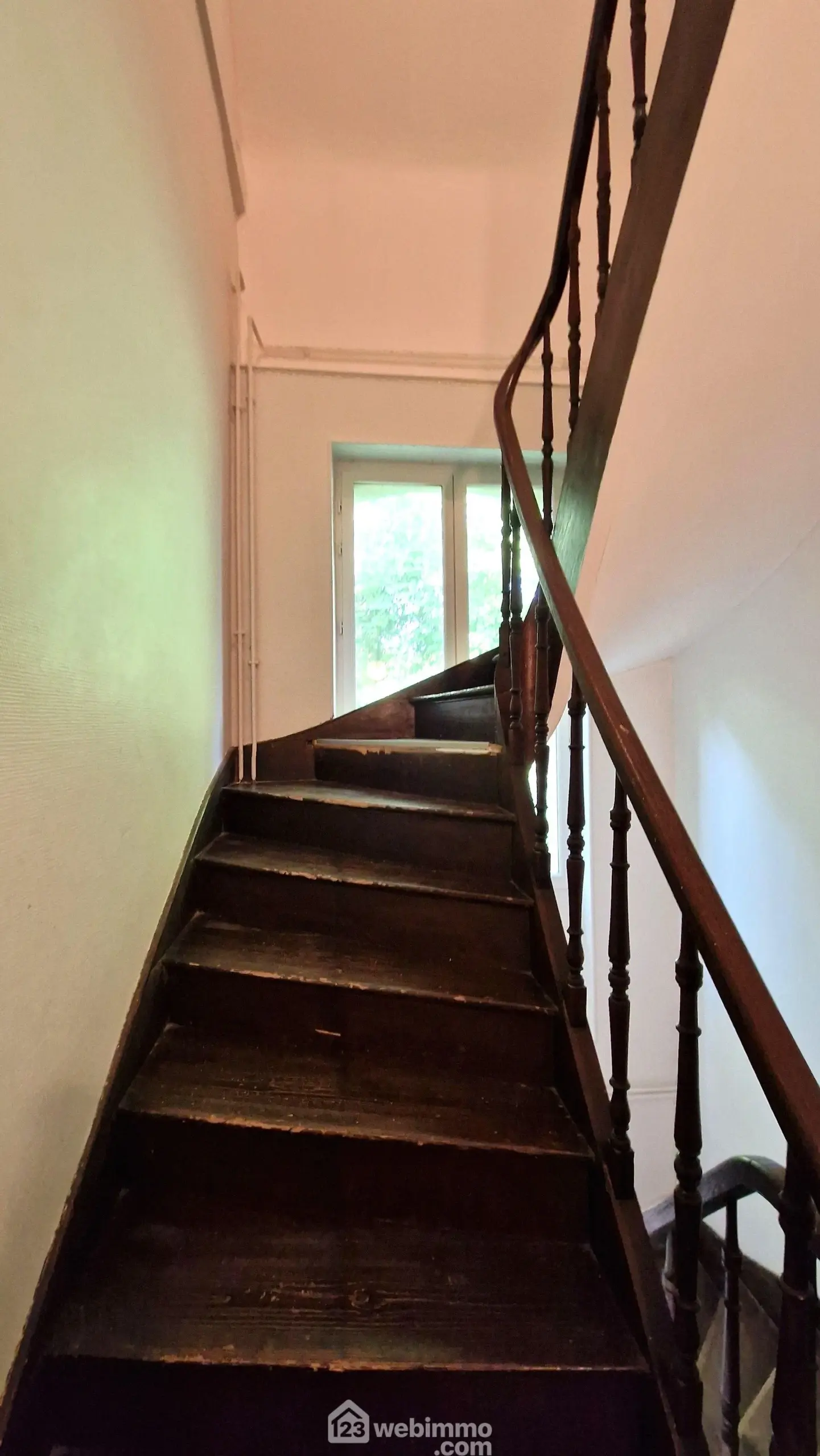 Appartement F2 à Laon - 57m² avec mezzanine et parking 