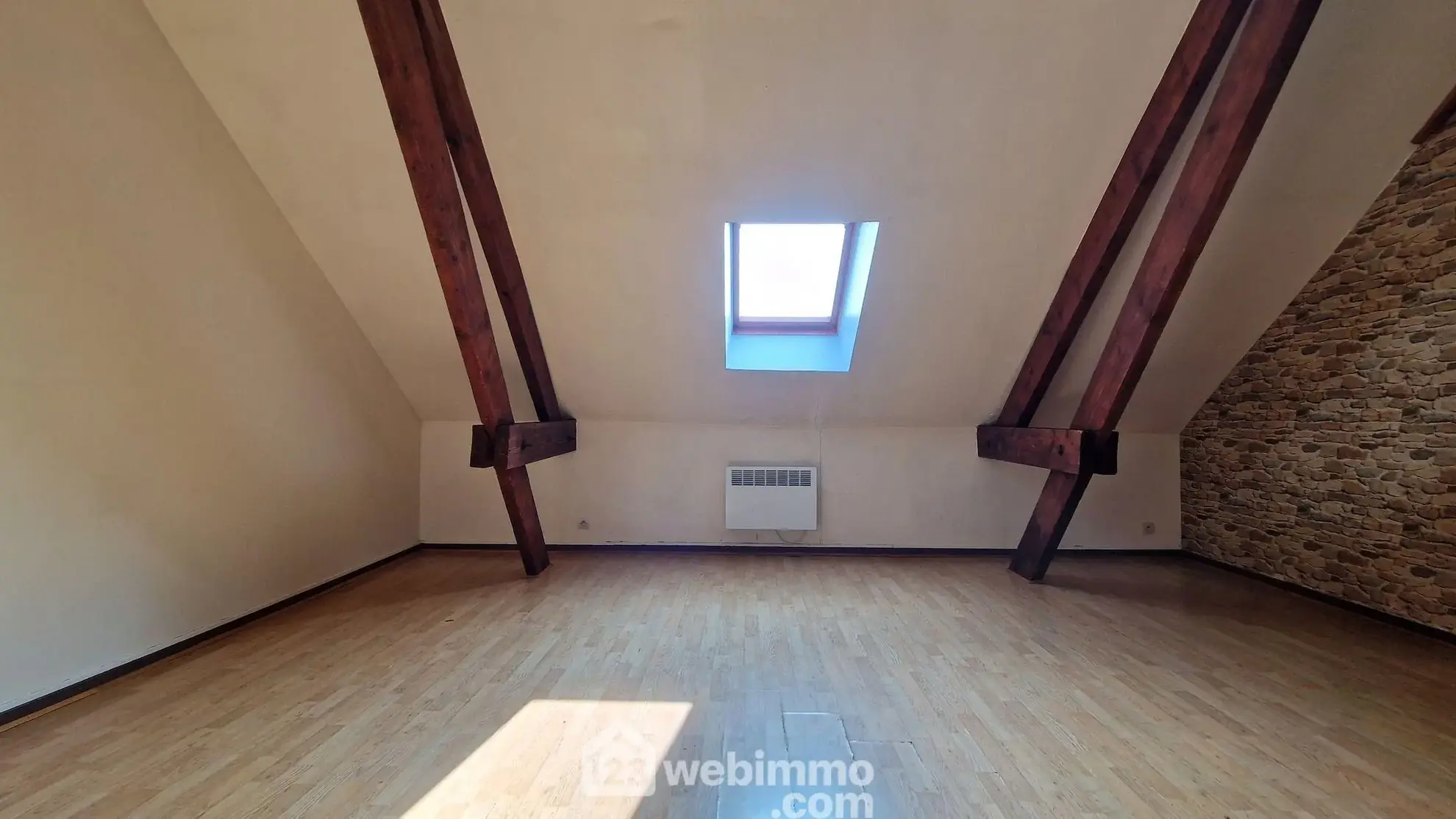 Appartement F2 à Laon - 57m² avec mezzanine et parking 