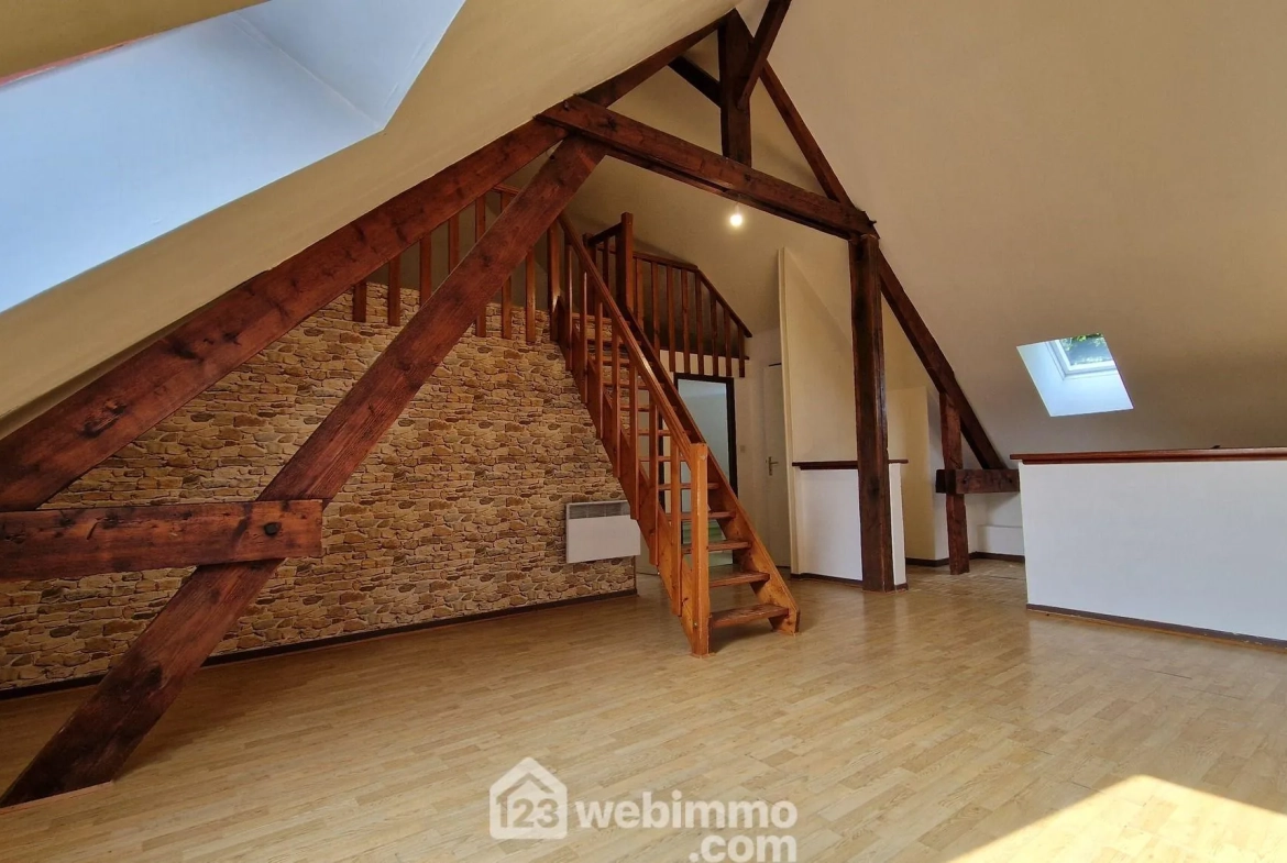 Appartement F2 à Laon - 57m² avec mezzanine et parking 