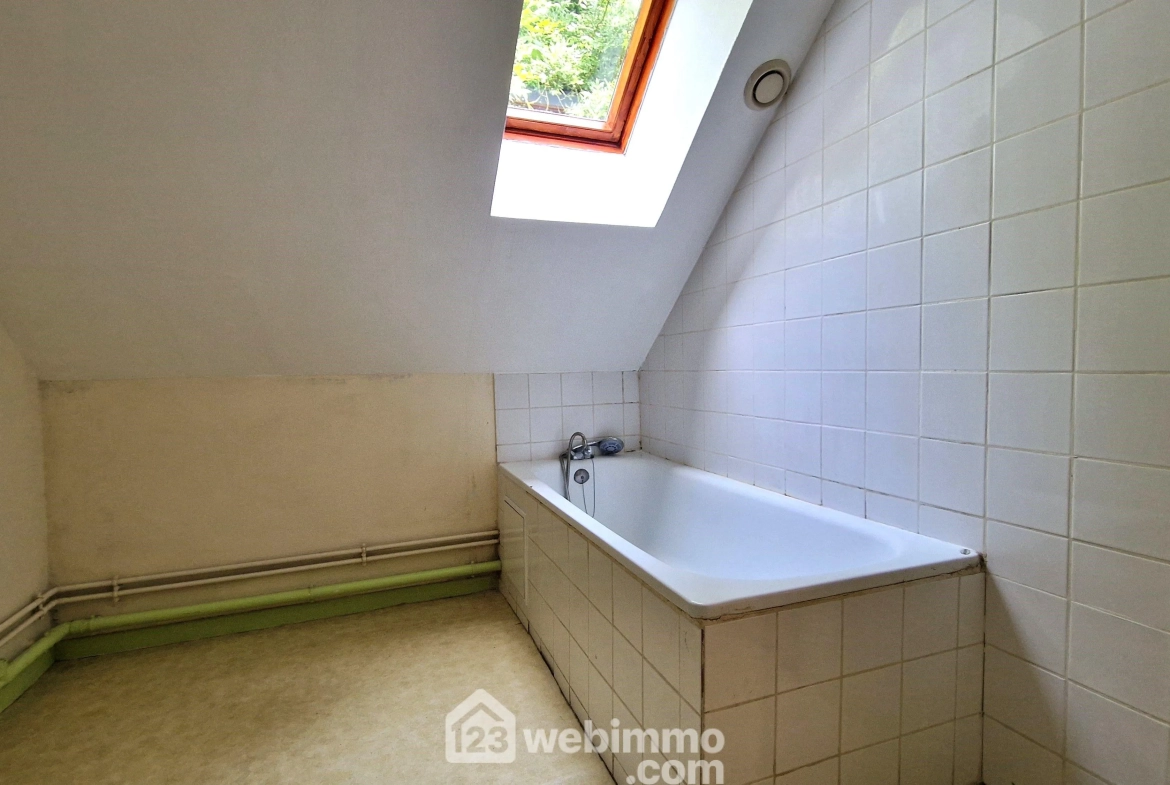 Appartement F2 à Laon - 57m² avec mezzanine et parking 