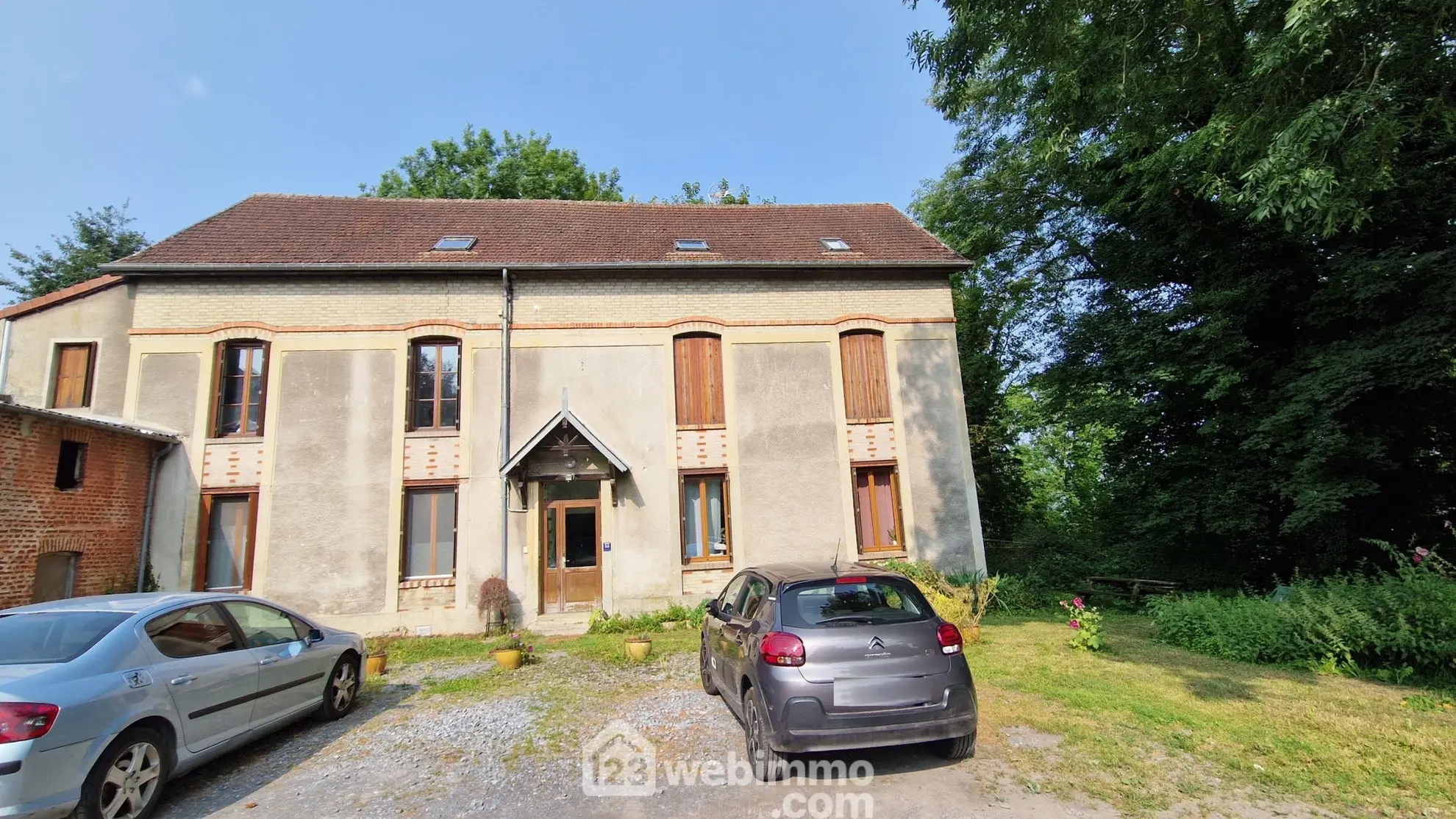 Appartement F2 à Laon - 57m² avec mezzanine et parking 