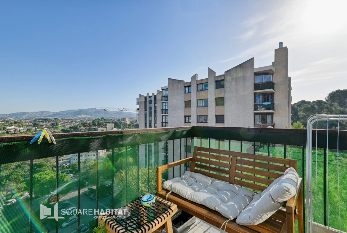 Appartement Type 4 avec Vue Panoramique à Marseille 13013 