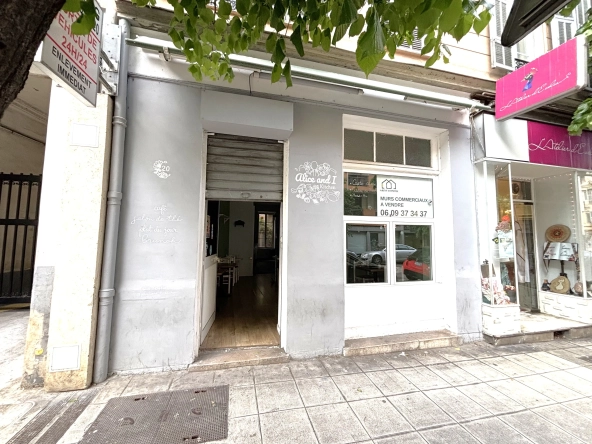 Murs commerciaux à vendre à Nice sur la rue Vernier - 40 m²