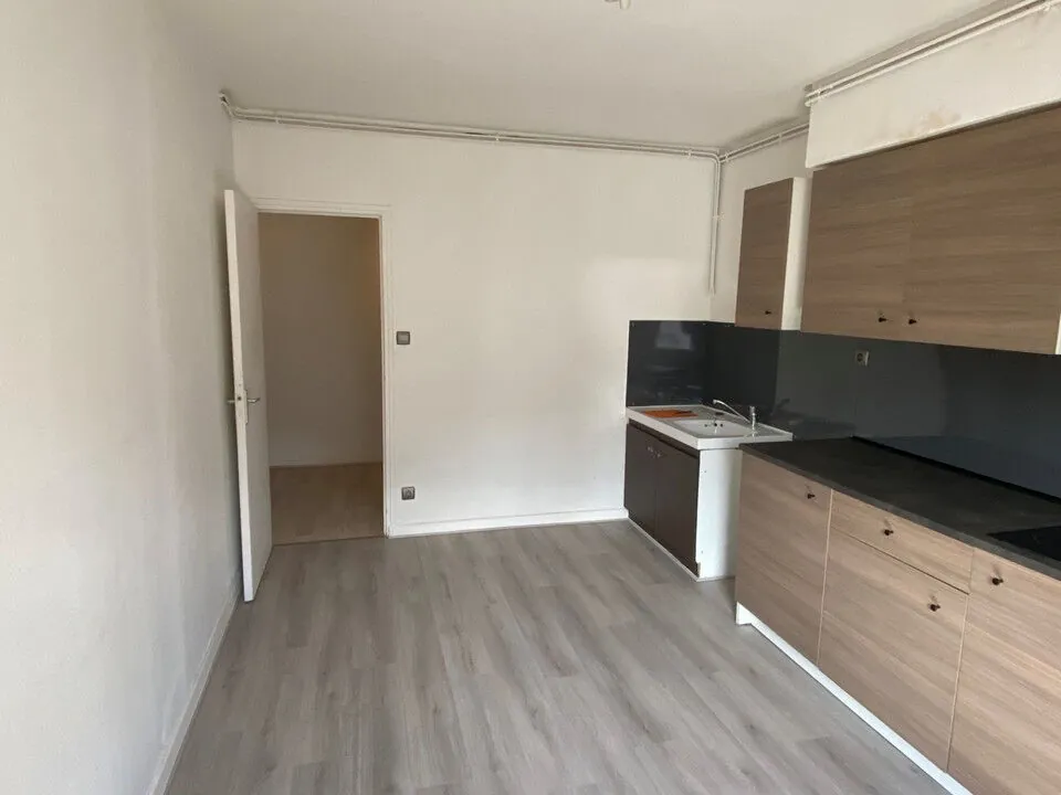Appartement 3 pièces à Saint-Étienne proche du bicentenaire 