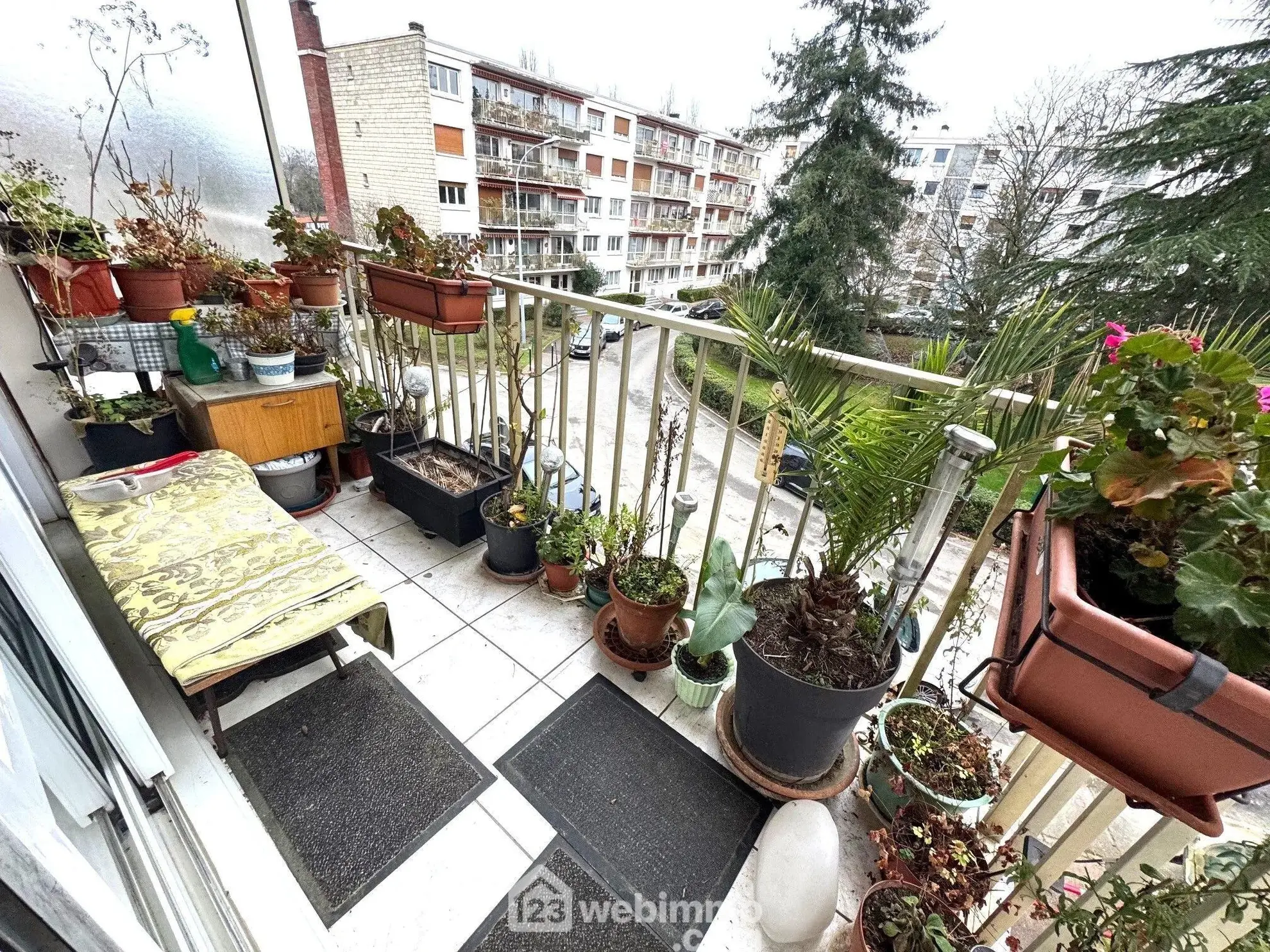 Appartement de 64 m² en viager occupé à Évry Village - Opportunité d'investissement 