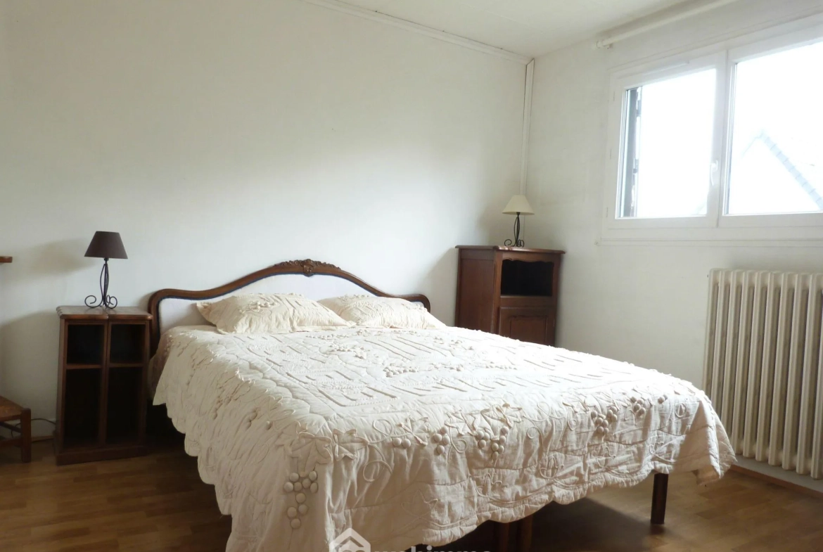 Maison de 93m² à Bihorel avec jardin, garage et sous-sol complet 
