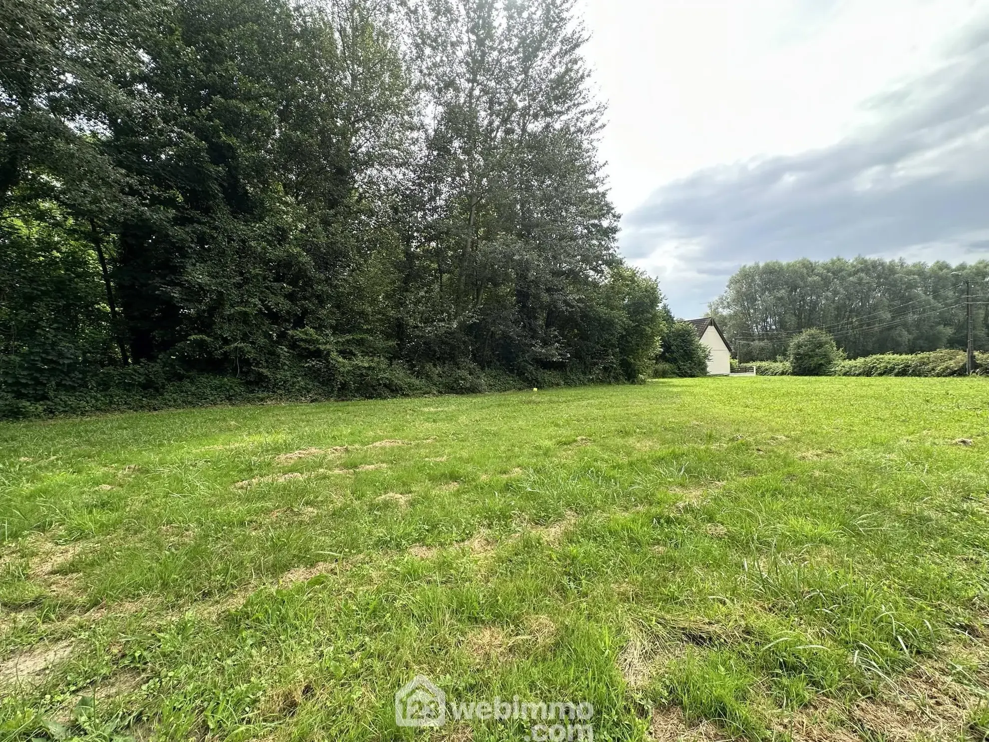 Terrain à bâtir de 1276 m² à Merlieux-et-Fouquerolles - Opportunité idéale 