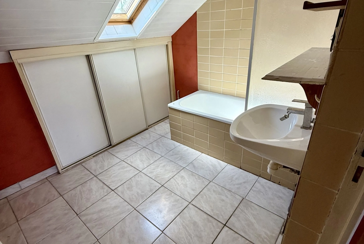 Appartement 3 pièces à Hagondange, proche gare et commodités 
