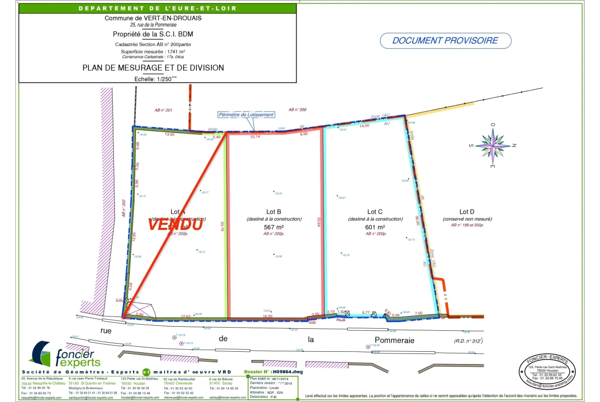 Terrain constructible à Houdan de 601 m² avec excellente exposition, proche N12 et gare à moins de 10 km 