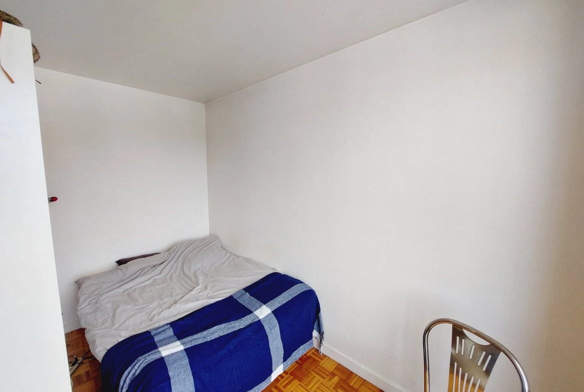 Appartement T1 bis à Montbrison de 32 m² avec balcon et cave à vendre 