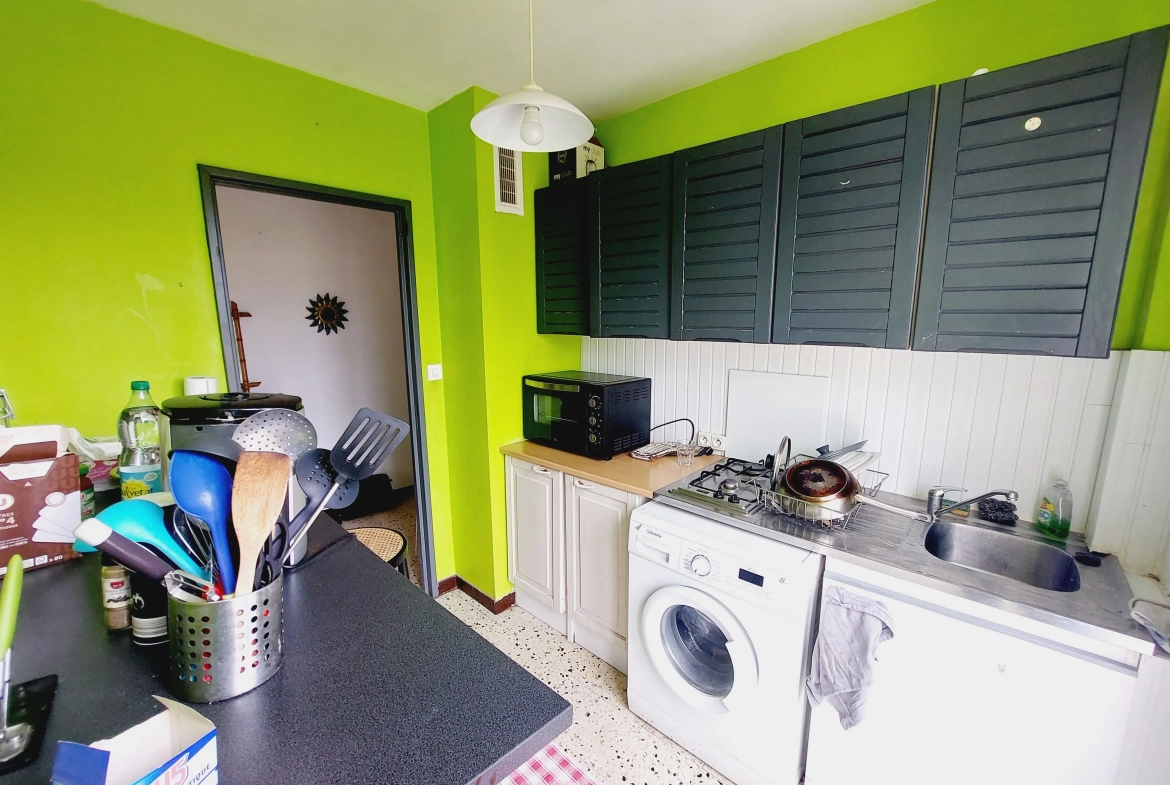 Appartement T1 bis à Montbrison de 32 m² avec balcon et cave à vendre 