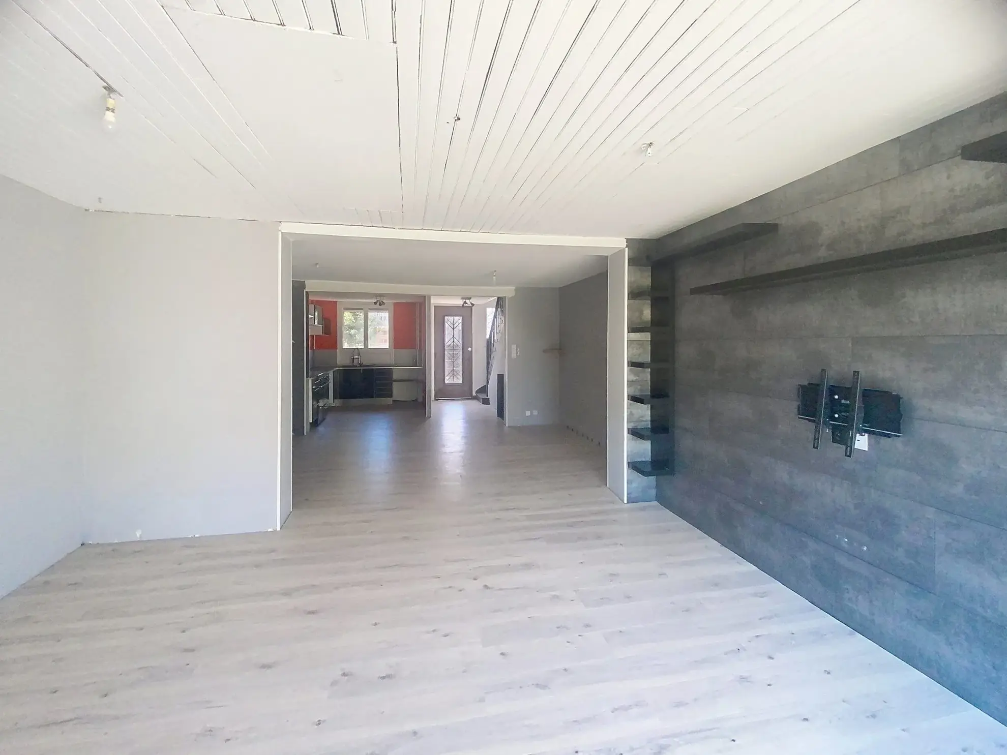 Maison à vendre à Albi - 100 m² avec terrasse et potentiel de rénovation 