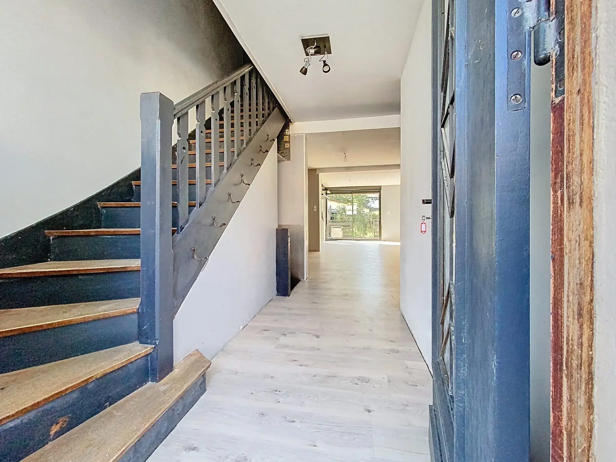 Maison à vendre à Albi - 100 m² avec terrasse et potentiel de rénovation 