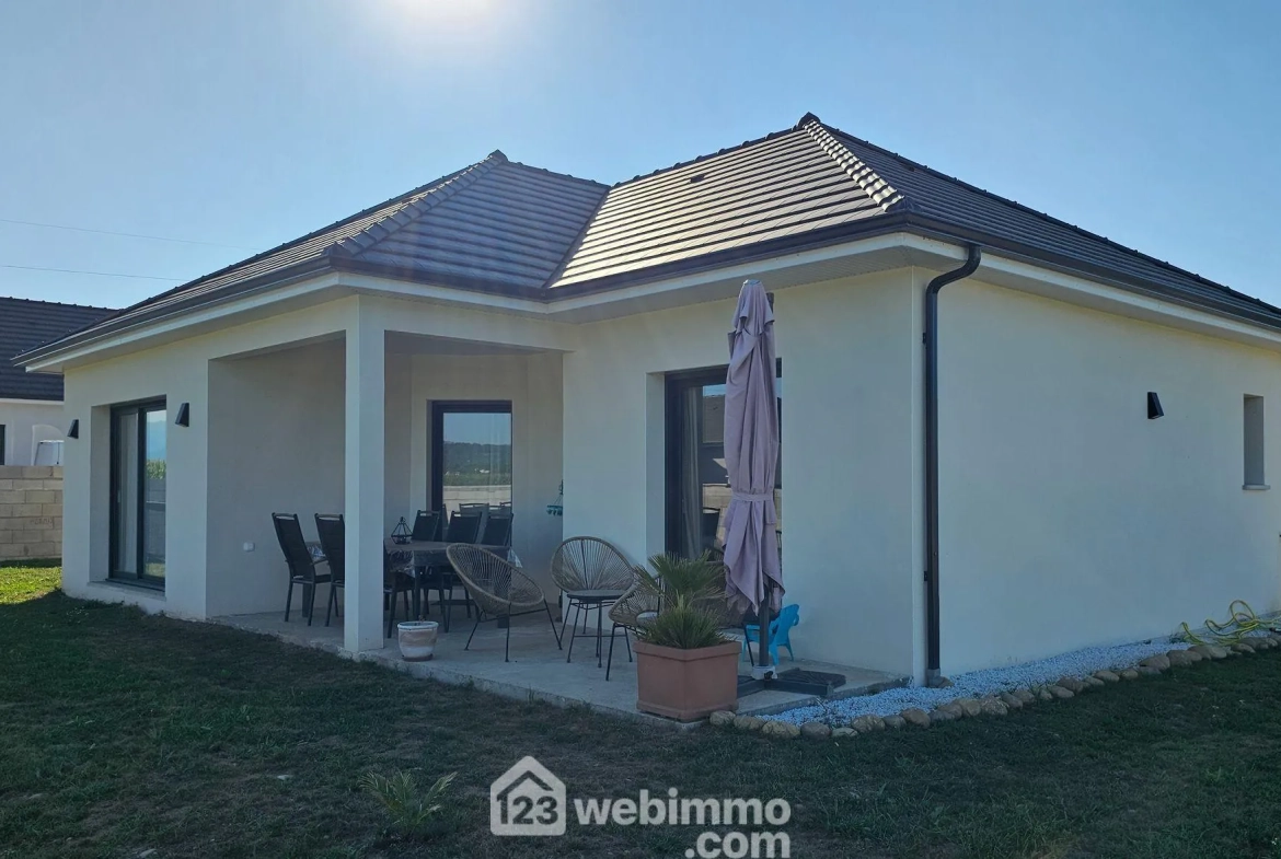Maison neuve de 107m² avec vue sur Pyrénées à Nay - Construction 2024 