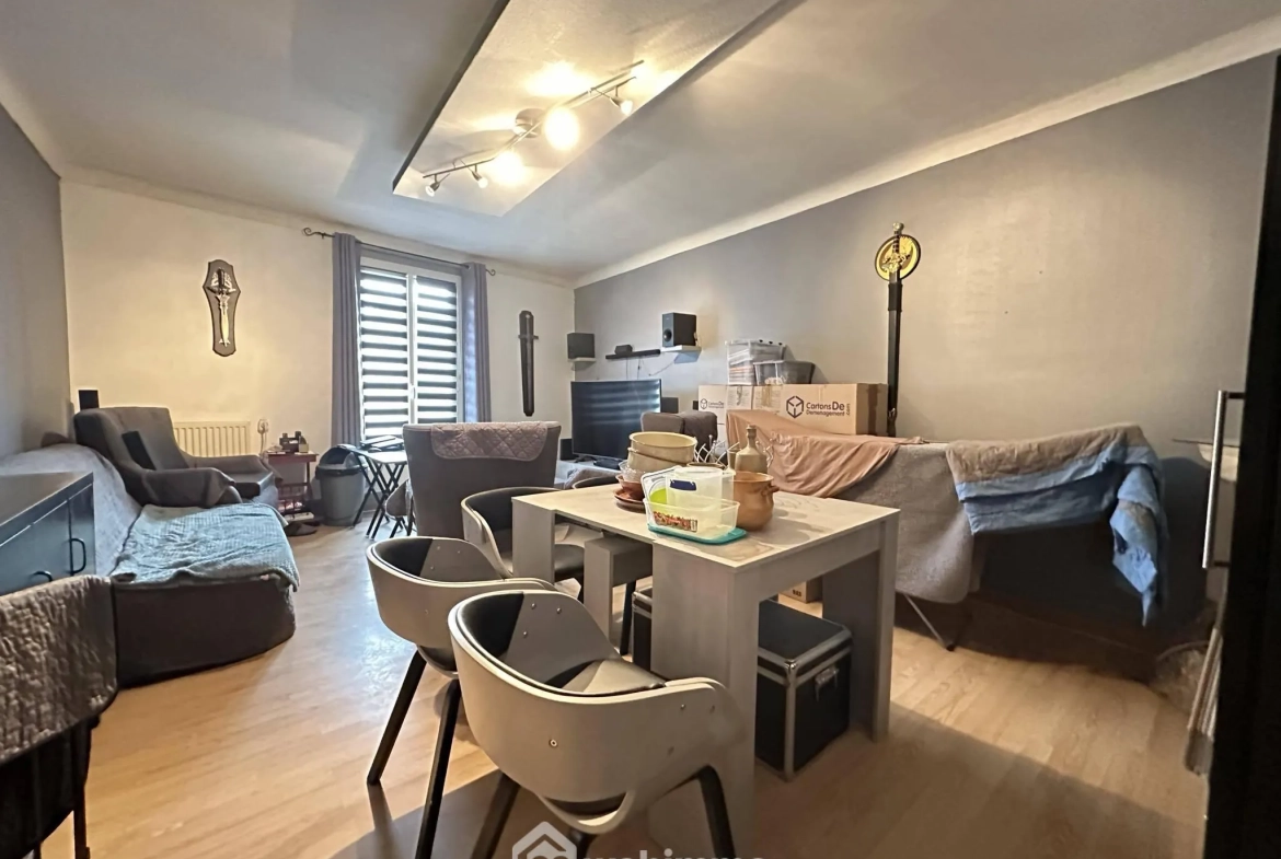 Appartement de 87 m² à Crép y - Investissement locatif idéal 