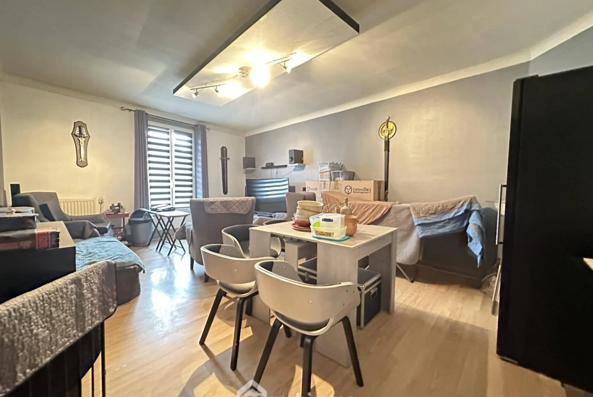Appartement de 87 m² à Crép y - Investissement locatif idéal 