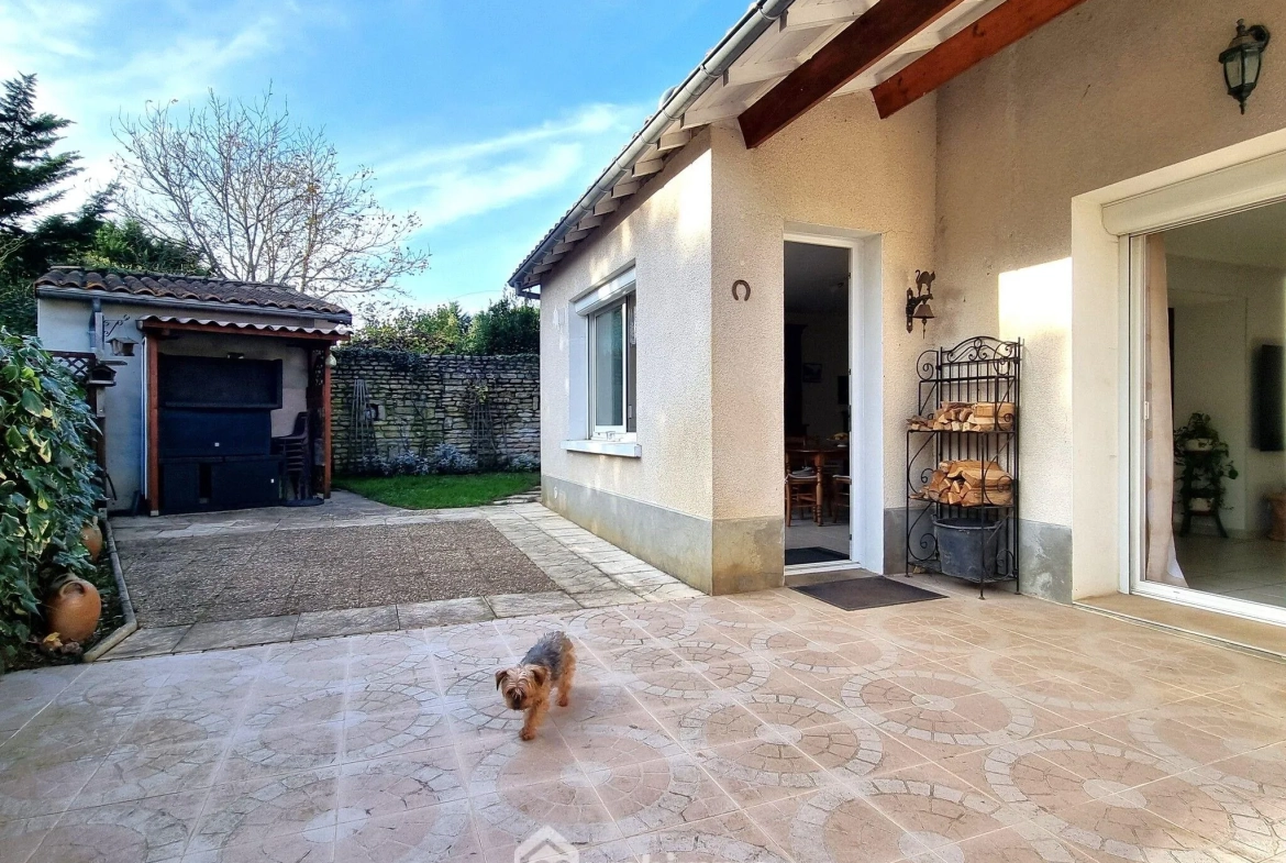 Maison de plain-pied de 99 m² à Montamisé près de Poitiers 