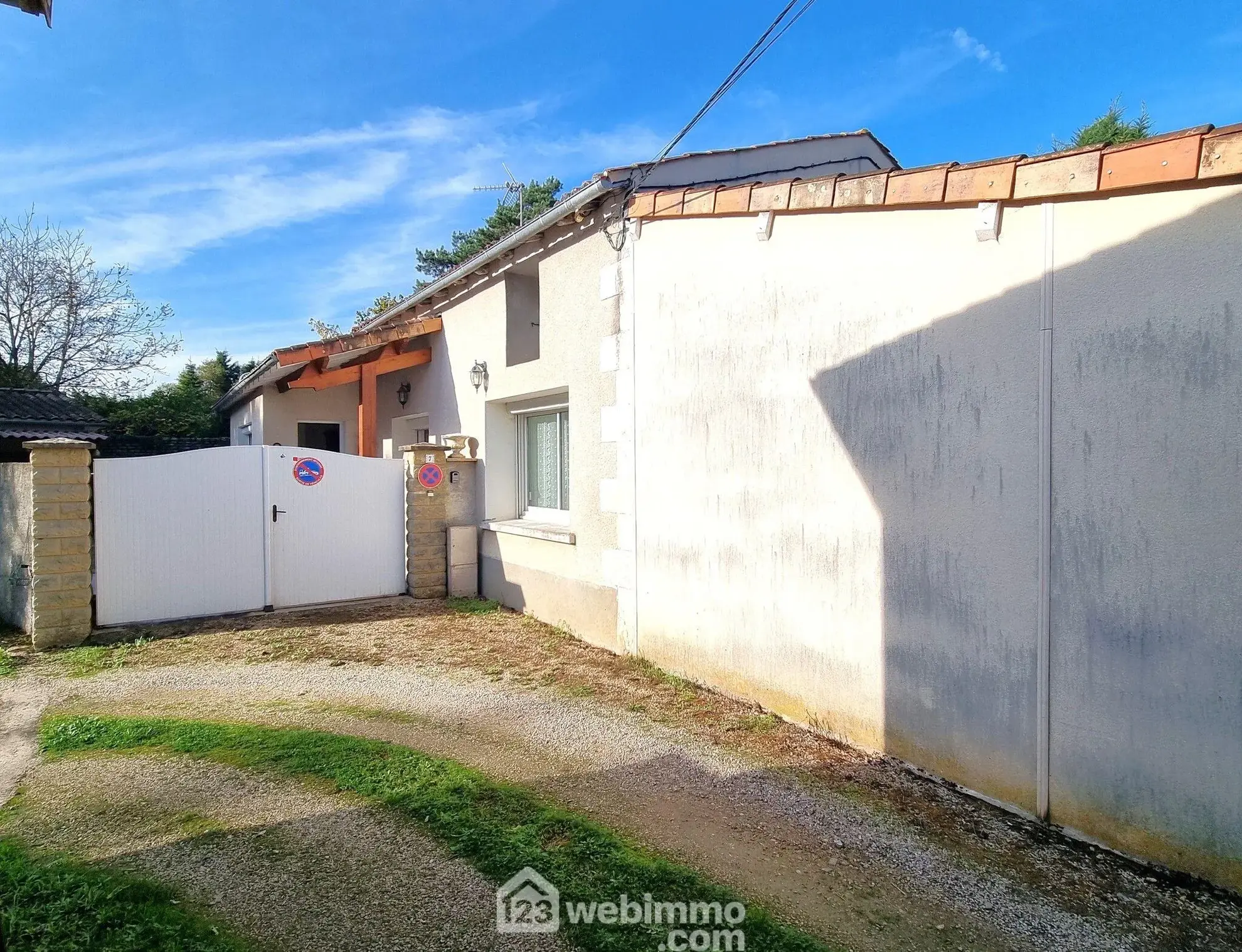 Maison de plain-pied de 99 m² à Montamisé près de Poitiers 