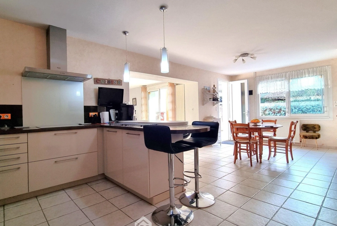 Maison de plain-pied de 99 m² à Montamisé près de Poitiers 