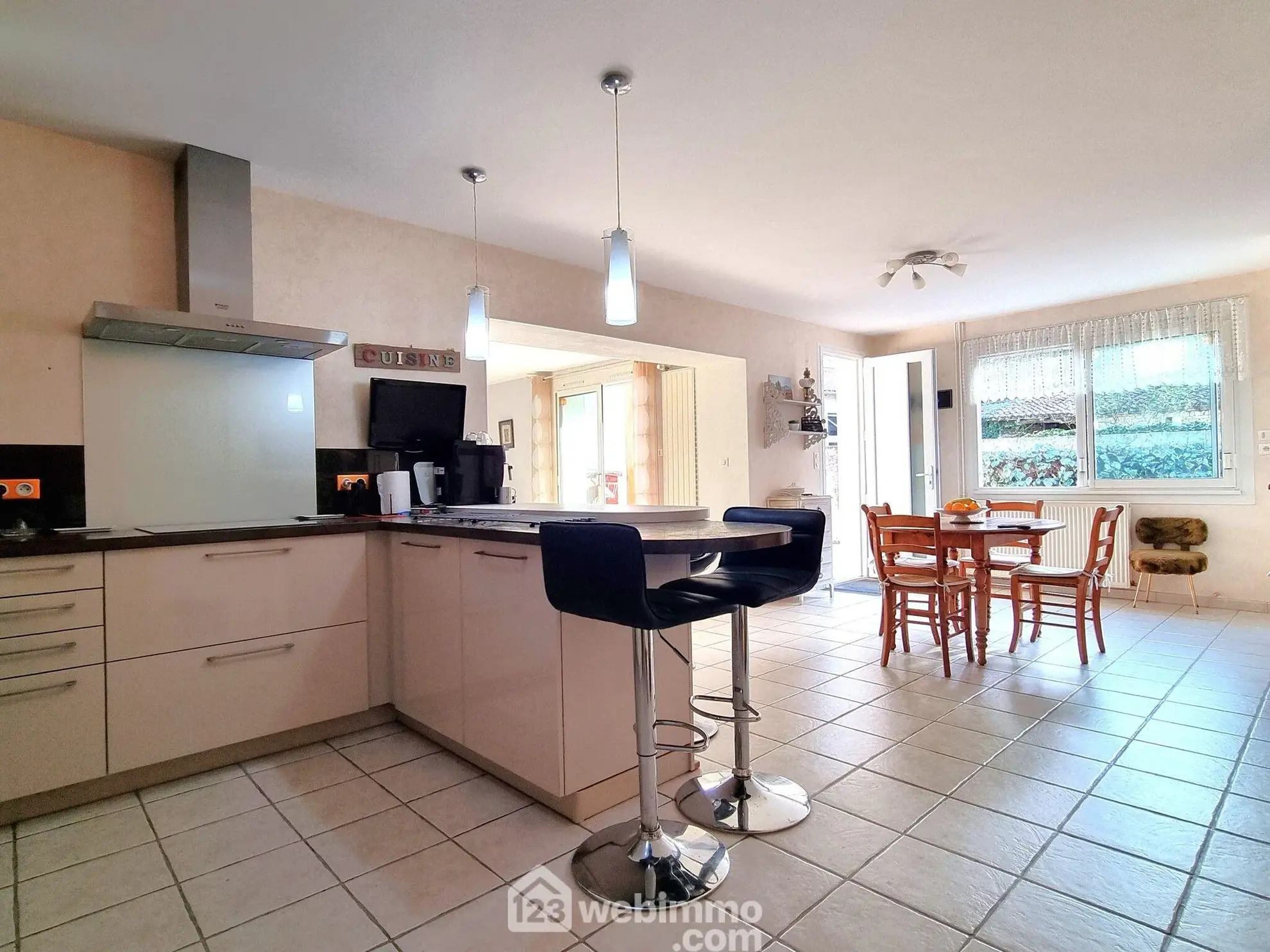 Maison de plain-pied de 99 m² à Montamisé près de Poitiers 
