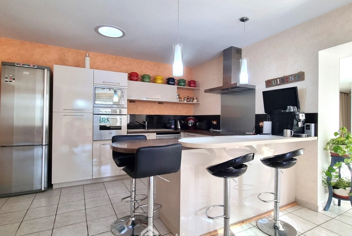 Maison de plain-pied de 99 m² à Montamisé près de Poitiers 