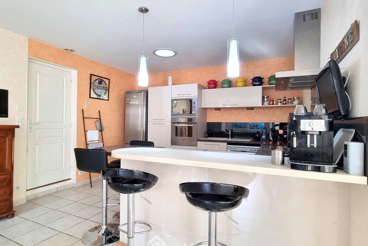 Maison de plain-pied de 99 m² à Montamisé près de Poitiers 