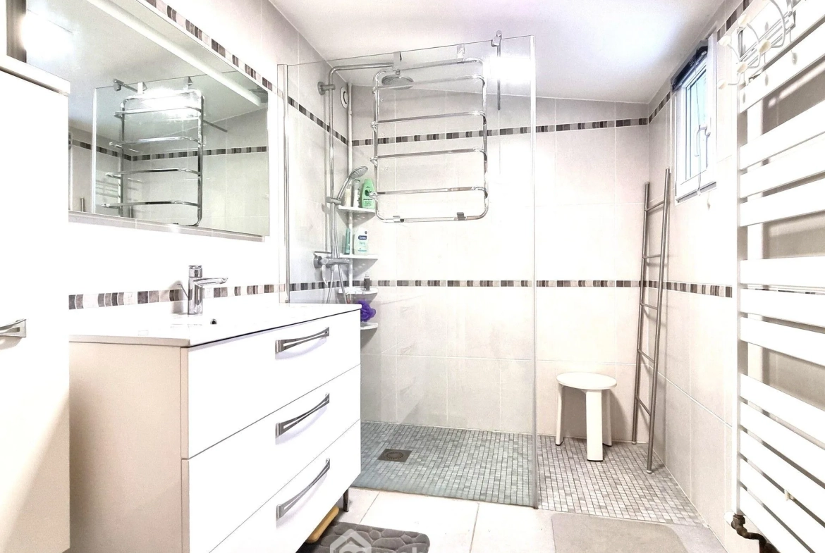 Maison de plain-pied de 99 m² à Montamisé près de Poitiers 