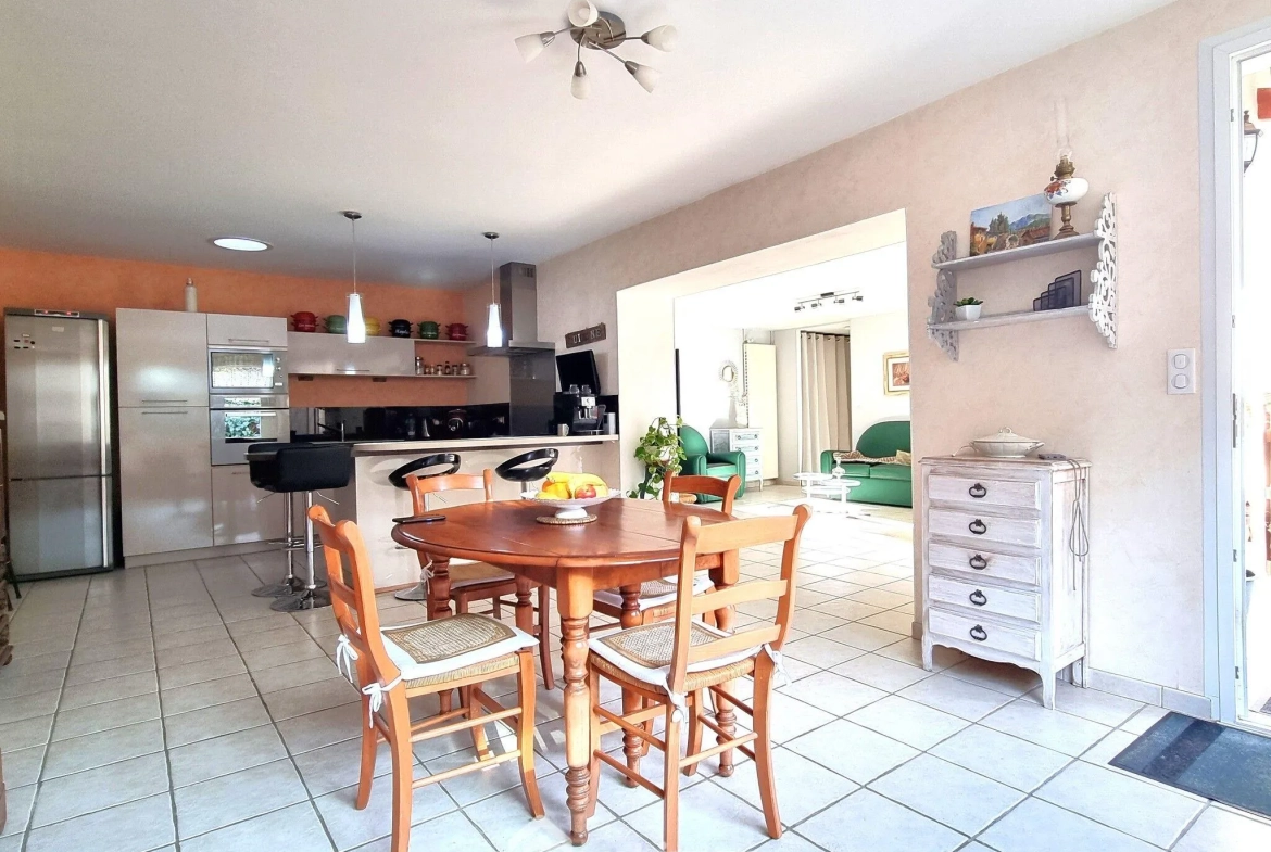 Maison de plain-pied de 99 m² à Montamisé près de Poitiers 