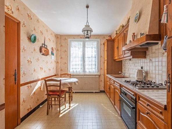 Maison à vendre à Albi, 5 pièces avec jardin et garage