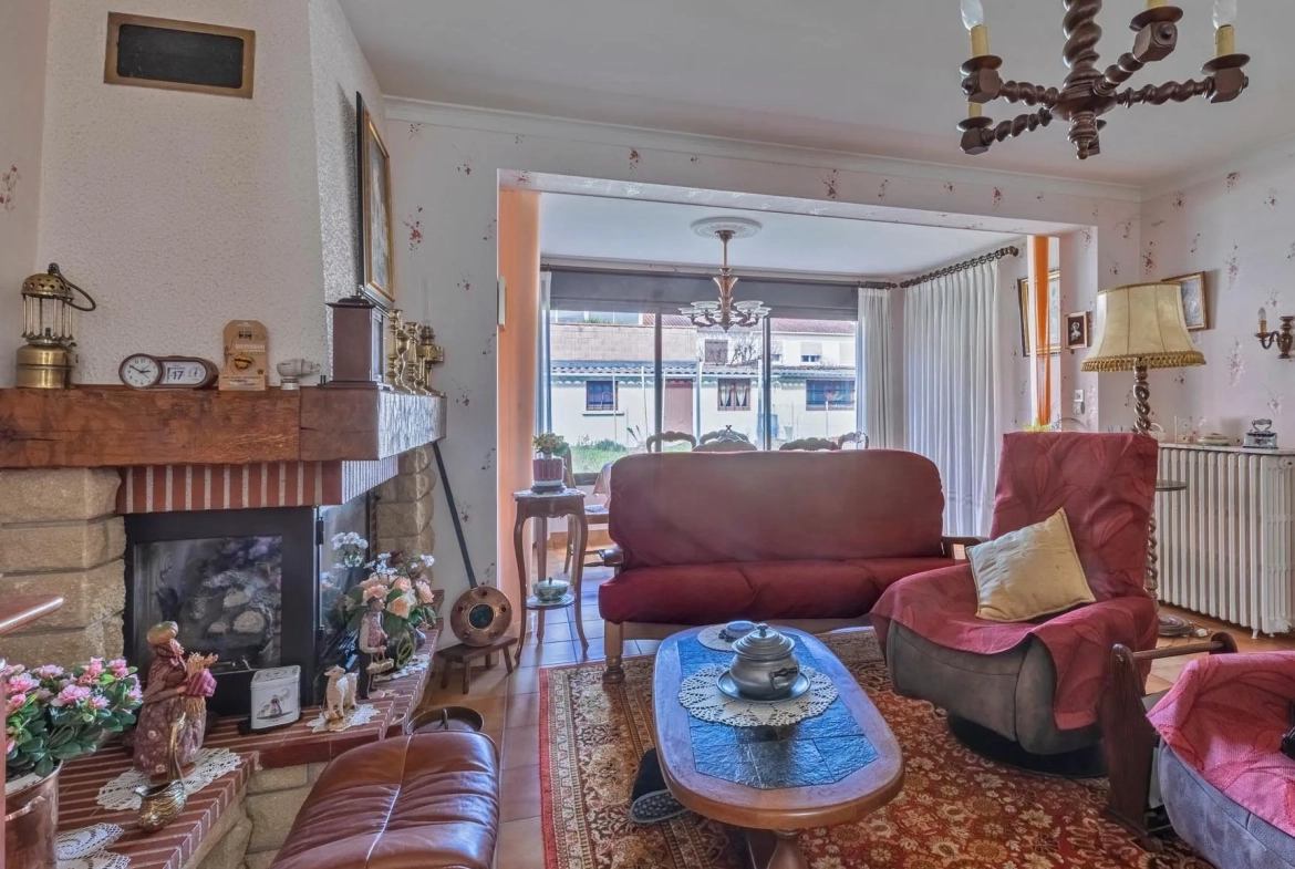 Maison à vendre à Albi, 5 pièces avec jardin et garage 