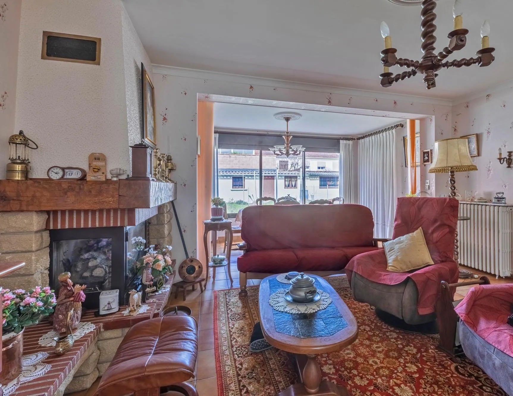 Maison à vendre à Albi, 5 pièces avec jardin et garage 
