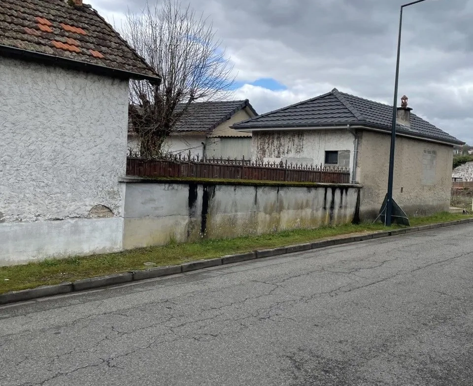Maison à rénover à Bellerive-sur-Allier proche du CREPS - 115 m² habitable 