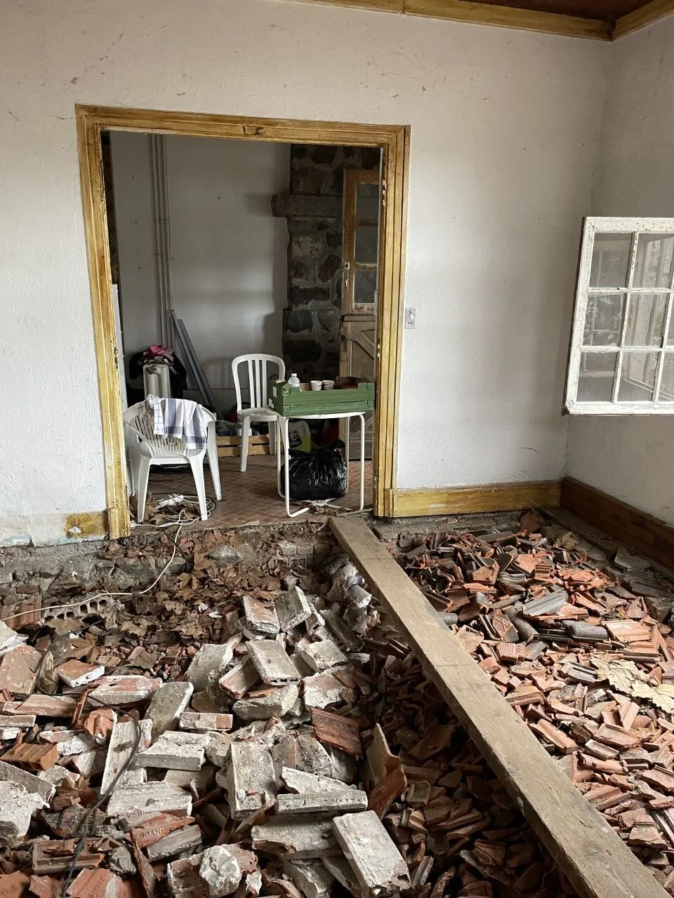 Maison à rénover à Bellerive-sur-Allier proche du CREPS - 115 m² habitable 