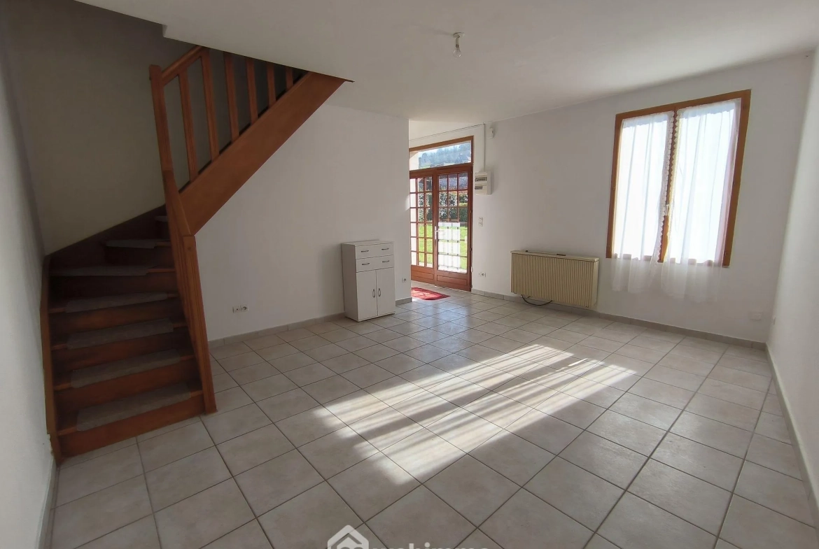 Ensemble immobilier de 182 m² à Presles-et-Boves, idéal pour investissement ou résidence principale 