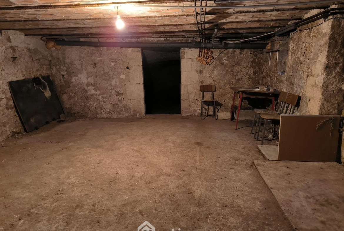 Ensemble immobilier de 182 m² à Presles-et-Boves, idéal pour investissement ou résidence principale 