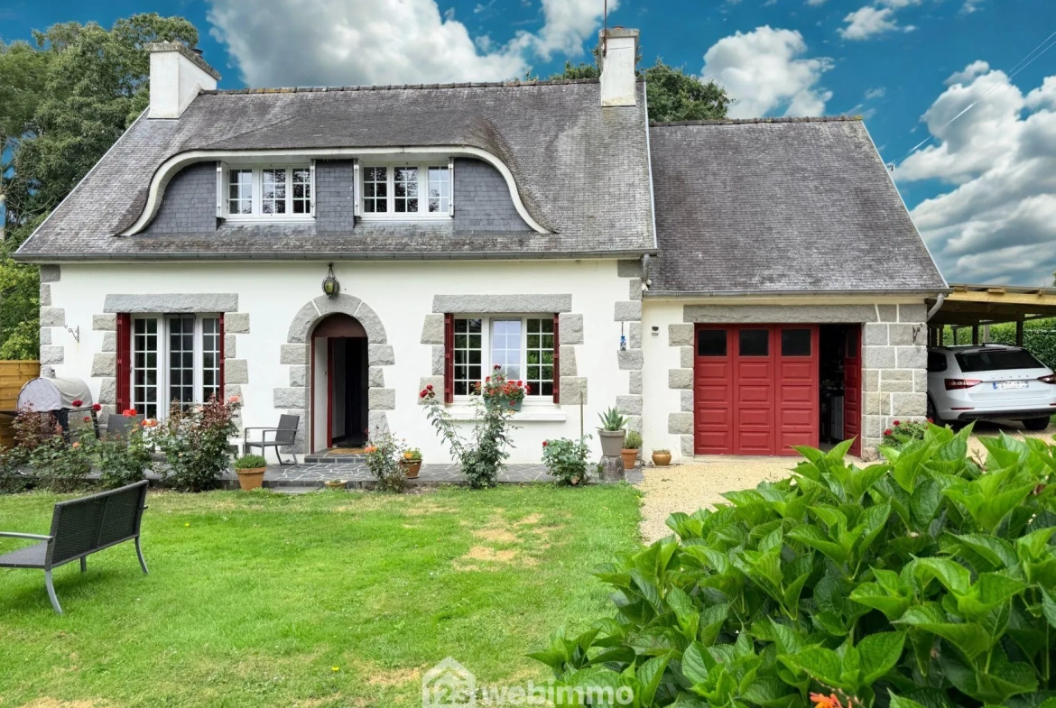 Maison de 97 m² à Ploumilliau avec jardin arboré, proche des plages 