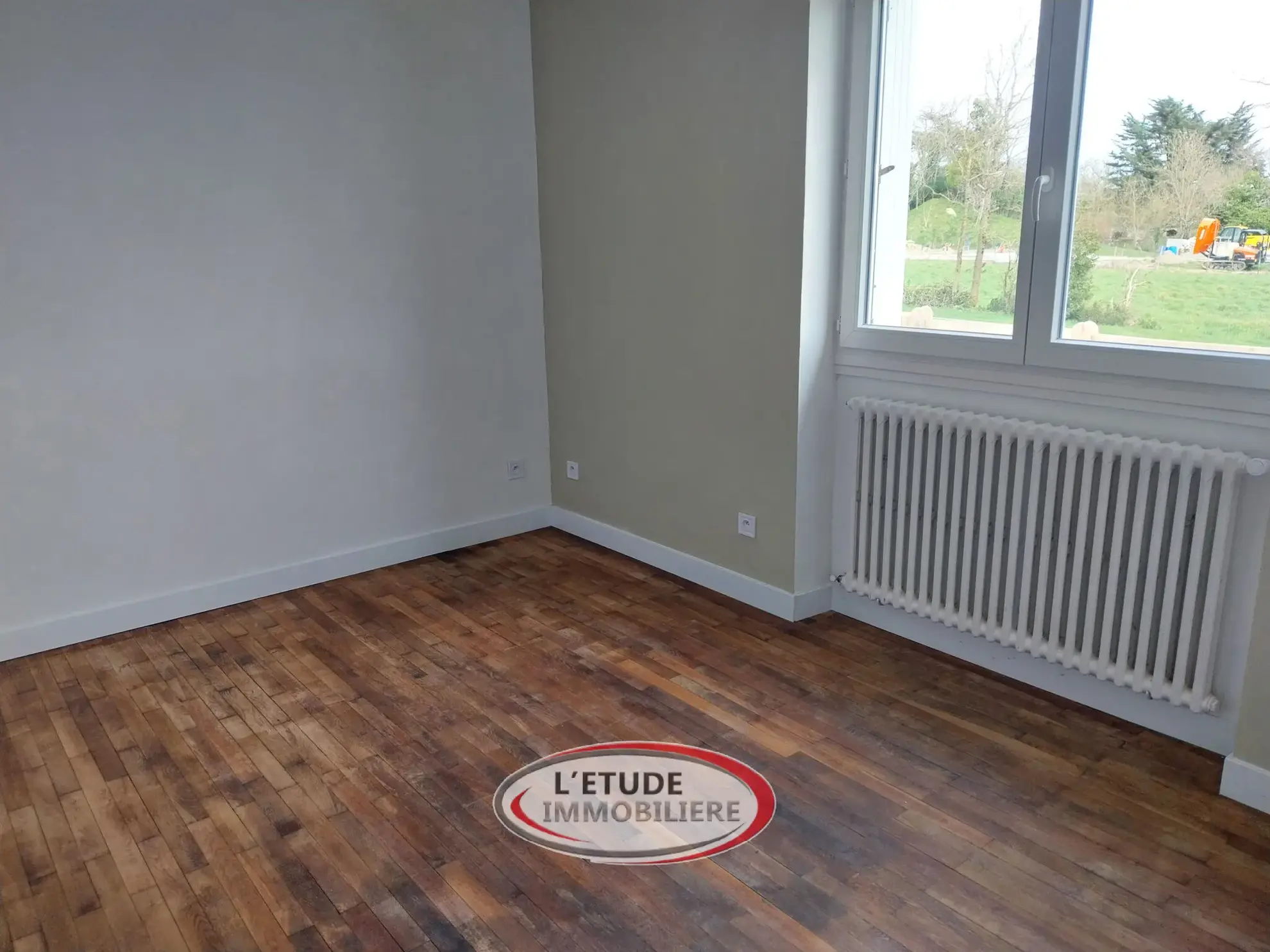 Maison rénovée en 2024 à Légé - 133 m² habitables + annexes, terrain clos 1082 m² 