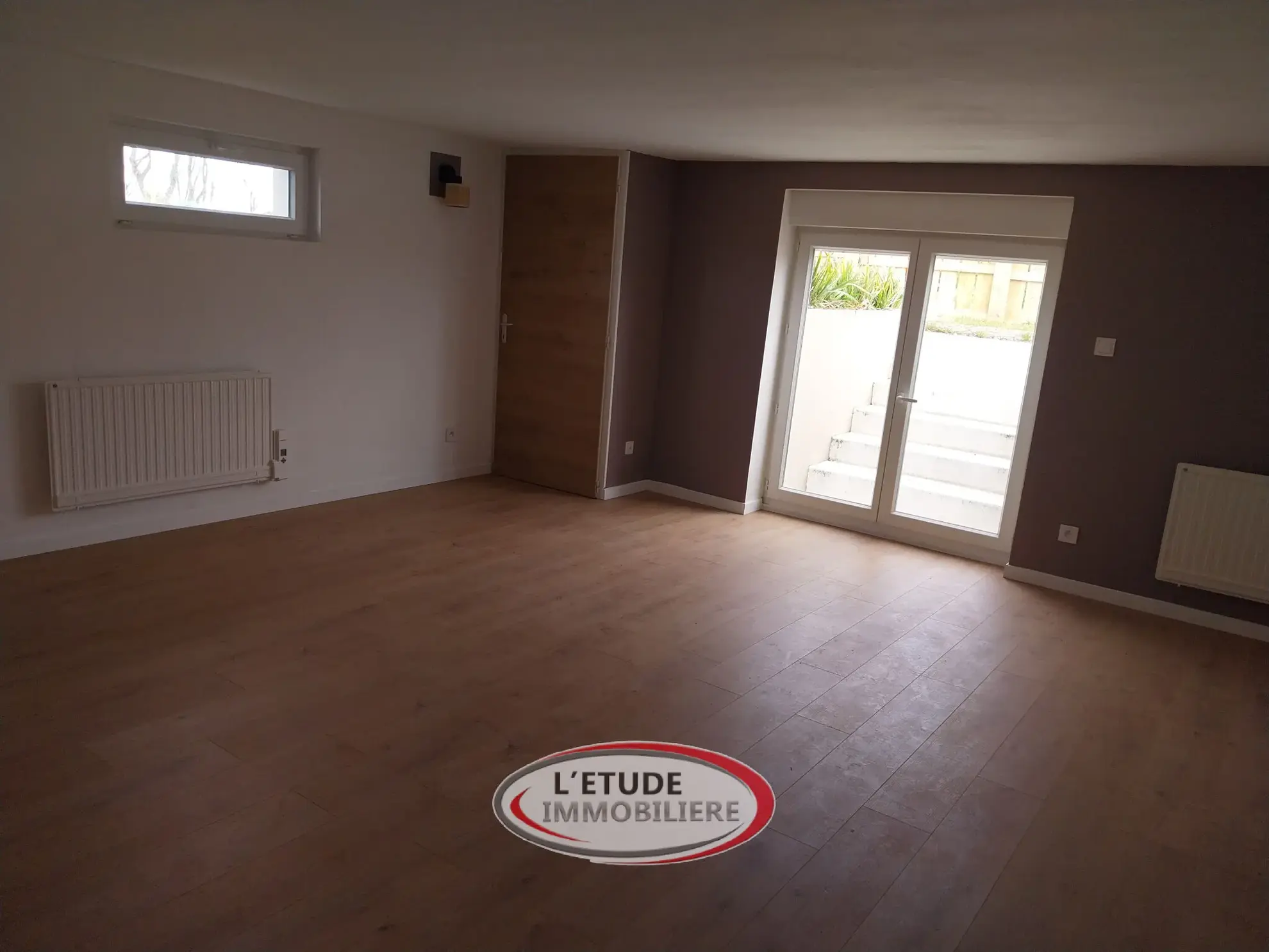 Maison rénovée en 2024 à Légé - 133 m² habitables + annexes, terrain clos 1082 m² 