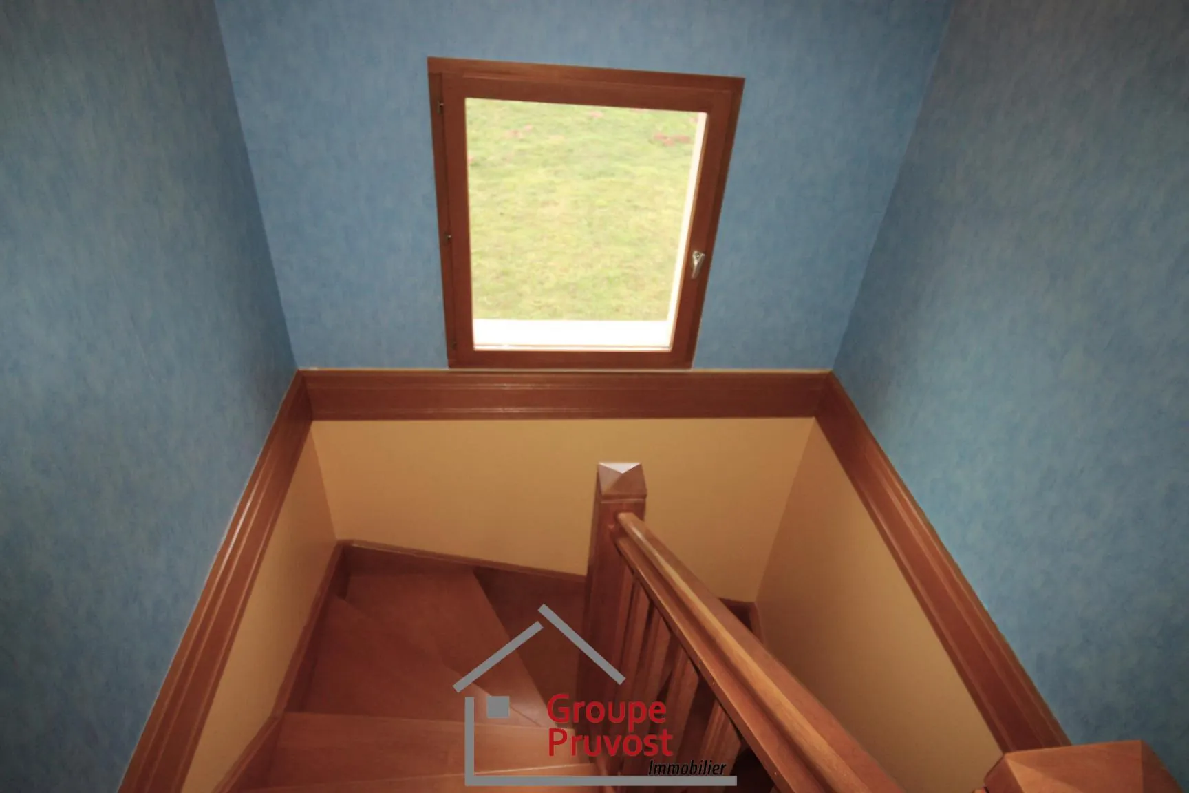 Belle villa 4 chambres à Matour avec grand jardin et garage - Opportunité rare 