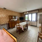 Maison à vendre à Moreuil avec jardin, 3 chambres, garage et quartier calme